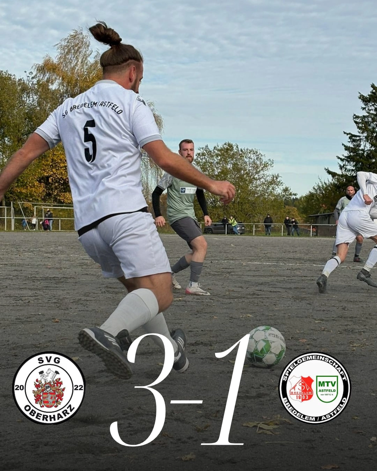 MTV Astfeld - Sportverein - Leute spielen Fußball